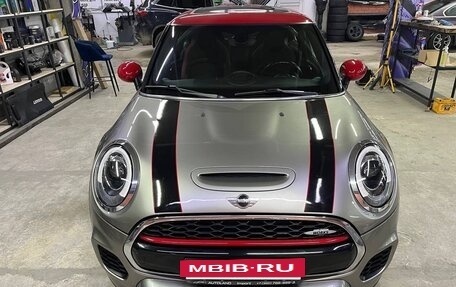 MINI Hatch, 2017 год, 2 430 000 рублей, 2 фотография