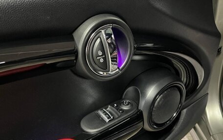 MINI Hatch, 2017 год, 2 430 000 рублей, 21 фотография