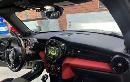 MINI Hatch, 2017 год, 2 430 000 рублей, 22 фотография