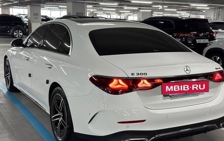 Mercedes-Benz E-Класс, 2023 год, 7 фотография