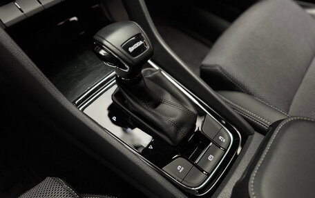 Skoda Karoq I, 2021 год, 2 640 000 рублей, 17 фотография