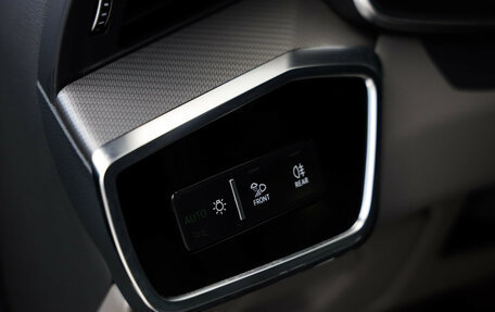 Audi A6, 2018 год, 4 299 000 рублей, 21 фотография