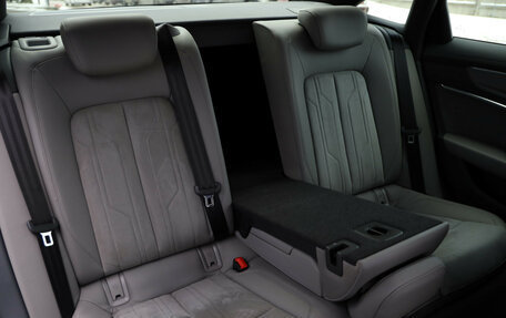 Audi A6, 2018 год, 4 299 000 рублей, 29 фотография