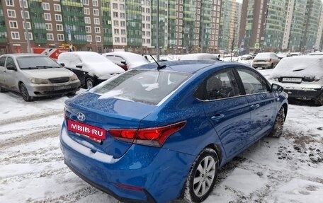 Hyundai Solaris II рестайлинг, 2018 год, 1 350 000 рублей, 5 фотография