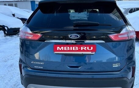 Ford Edge II рестайлинг, 2019 год, 2 300 000 рублей, 4 фотография