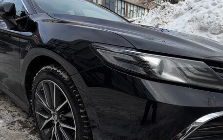 Toyota Camry, 2023 год, 3 990 000 рублей, 7 фотография