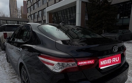 Toyota Camry, 2023 год, 3 990 000 рублей, 13 фотография