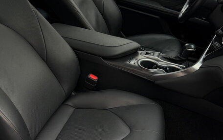 Toyota Camry, 2023 год, 3 990 000 рублей, 25 фотография