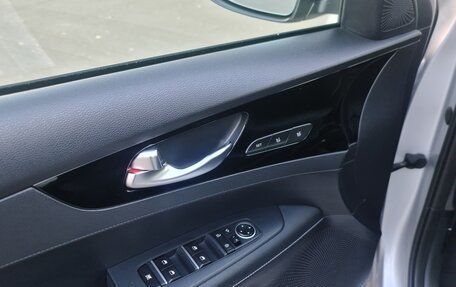 KIA Cerato IV, 2019 год, 2 000 000 рублей, 26 фотография