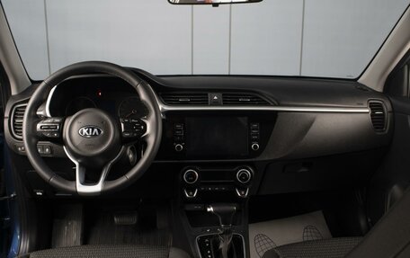 KIA Rio IV, 2021 год, 1 750 000 рублей, 5 фотография