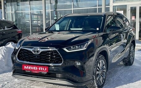 Toyota Highlander, 2025 год, 5 400 000 рублей, 2 фотография
