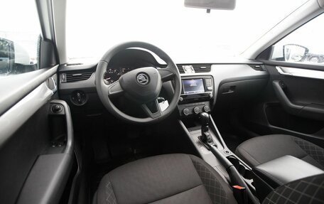 Skoda Octavia, 2017 год, 1 650 000 рублей, 8 фотография