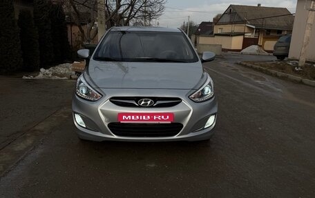 Hyundai Solaris II рестайлинг, 2013 год, 685 000 рублей, 1 фотография