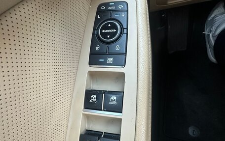 Genesis G80 I, 2017 год, 2 200 000 рублей, 13 фотография