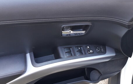 Mitsubishi Outlander III рестайлинг 3, 2012 год, 1 370 000 рублей, 10 фотография