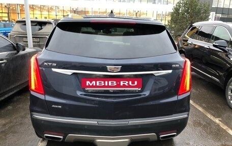 Cadillac XT5 I рестайлинг, 2019 год, 3 500 000 рублей, 3 фотография