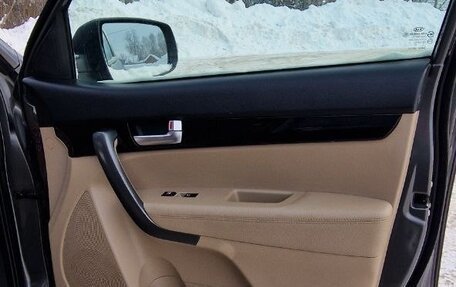 KIA Sorento II рестайлинг, 2013 год, 1 800 000 рублей, 14 фотография