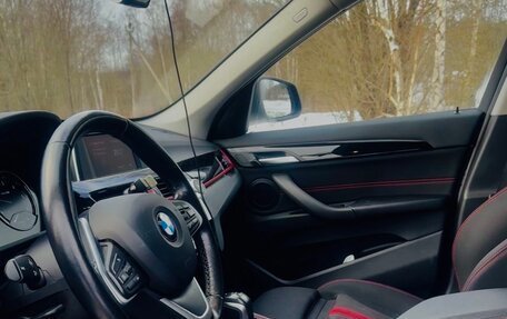 BMW X1, 2018 год, 2 400 000 рублей, 5 фотография