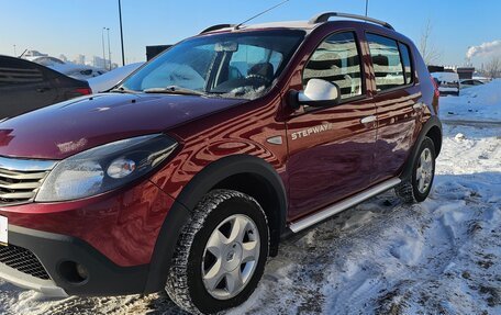 Renault Sandero I, 2014 год, 860 000 рублей, 2 фотография