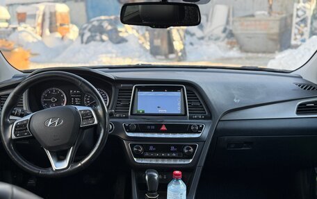 Hyundai Sonata VII, 2018 год, 900 000 рублей, 10 фотография