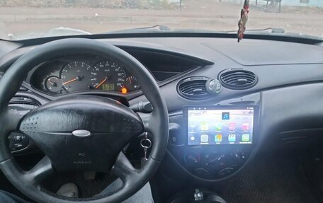 Ford Focus IV, 2001 год, 150 000 рублей, 2 фотография