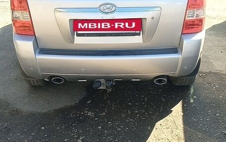 Hyundai Tucson III, 2005 год, 735 000 рублей, 2 фотография