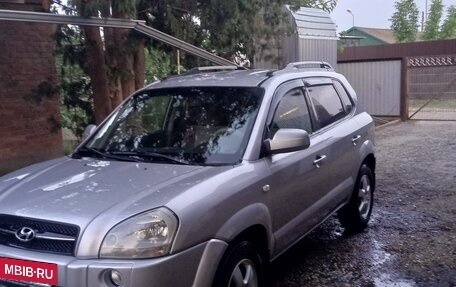 Hyundai Tucson III, 2005 год, 735 000 рублей, 9 фотография