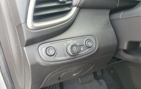 Chevrolet Trax, 2021 год, 1 480 000 рублей, 13 фотография