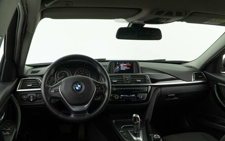 BMW 3 серия, 2017 год, 1 783 055 рублей, 8 фотография