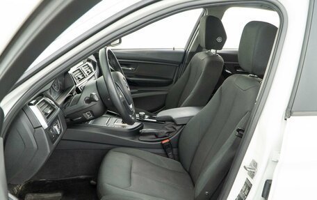 BMW 3 серия, 2017 год, 1 783 055 рублей, 12 фотография