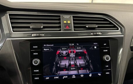 Volkswagen Tiguan II, 2019 год, 2 623 000 рублей, 26 фотография