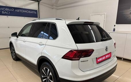 Volkswagen Tiguan II, 2019 год, 2 623 000 рублей, 5 фотография