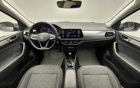 Volkswagen Polo VI (EU Market), 2022 год, 1 800 000 рублей, 7 фотография