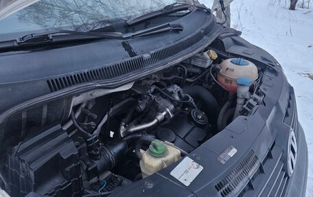 Volkswagen Transporter T5 рестайлинг, 2006 год, 1 249 000 рублей, 9 фотография