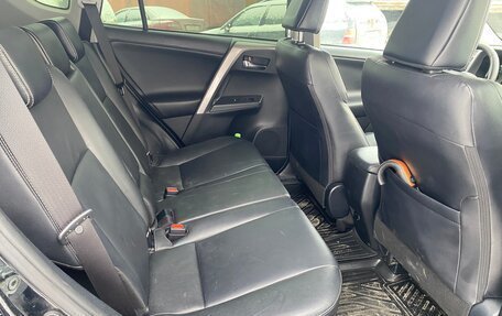 Toyota RAV4, 2019 год, 2 980 000 рублей, 13 фотография