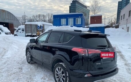 Toyota RAV4, 2019 год, 2 980 000 рублей, 5 фотография