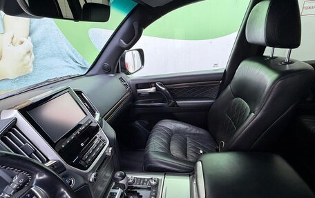 Toyota Land Cruiser 200, 2018 год, 6 200 000 рублей, 1 фотография