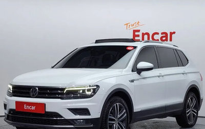 Volkswagen Tiguan II, 2020 год, 2 650 000 рублей, 1 фотография