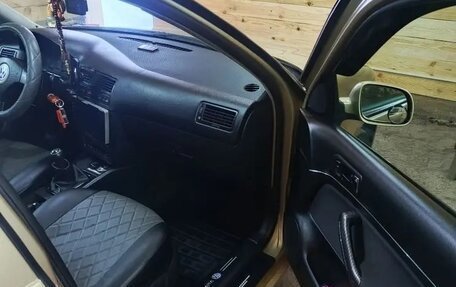 Volkswagen Bora, 2003 год, 450 000 рублей, 11 фотография