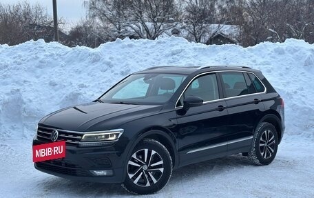 Volkswagen Tiguan II, 2019 год, 3 090 000 рублей, 6 фотография