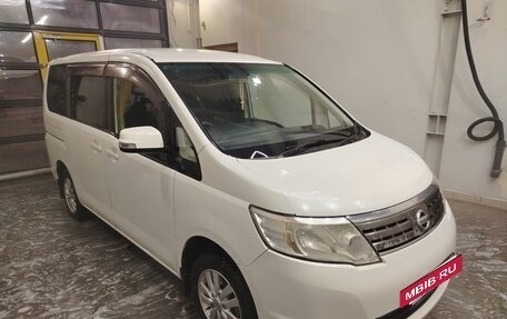 Nissan Serena III, 2008 год, 950 000 рублей, 2 фотография