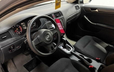 Volkswagen Jetta VI, 2013 год, 870 000 рублей, 7 фотография