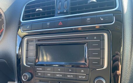 Volkswagen Polo VI (EU Market), 2017 год, 1 100 000 рублей, 8 фотография