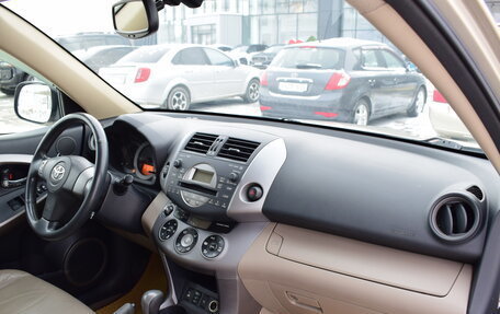 Toyota RAV4, 2007 год, 1 243 000 рублей, 15 фотография