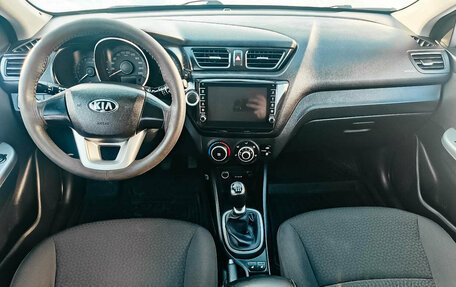 KIA Rio III рестайлинг, 2013 год, 756 020 рублей, 14 фотография