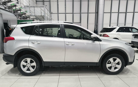 Toyota RAV4, 2014 год, 1 650 000 рублей, 4 фотография