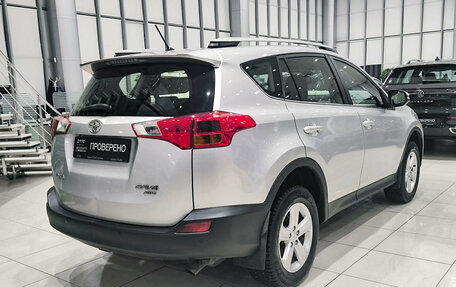 Toyota RAV4, 2014 год, 1 650 000 рублей, 5 фотография