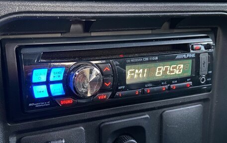 Chevrolet Niva I рестайлинг, 2015 год, 599 000 рублей, 9 фотография