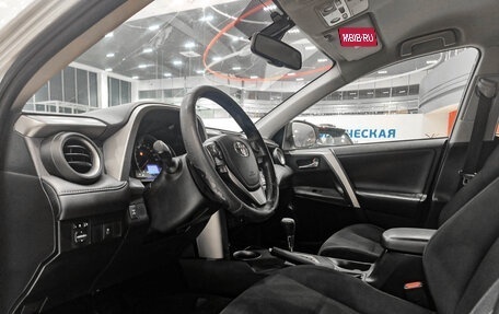 Toyota RAV4, 2014 год, 1 650 000 рублей, 16 фотография