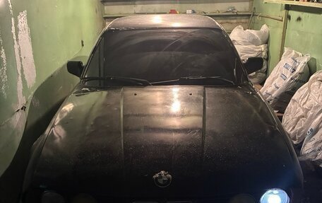 BMW 5 серия, 1990 год, 190 000 рублей, 2 фотография